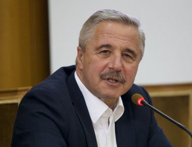 Γ.Μανιάτης: Κρατείστε τα... προσχήματα